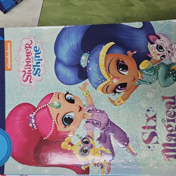 Level 4 Or 5 Children's Book Collection - Picture 4 of 6